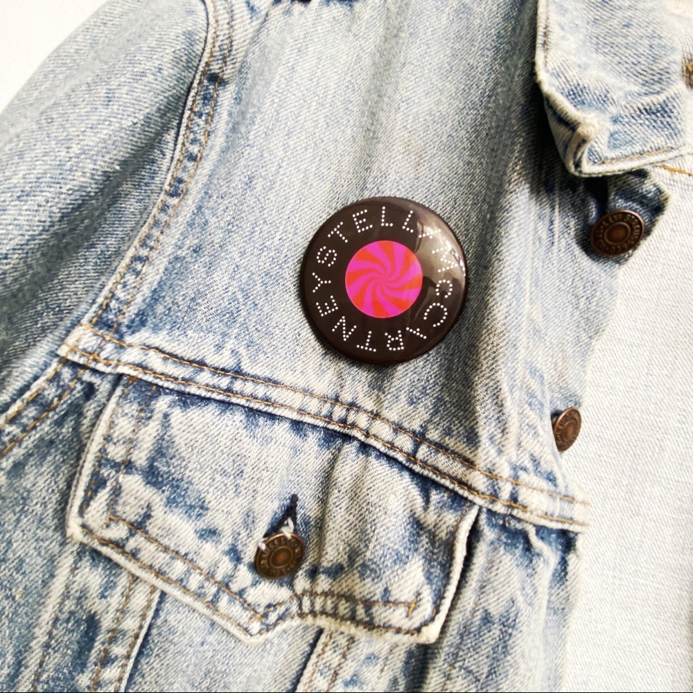 Stella McCartney Pin / Button